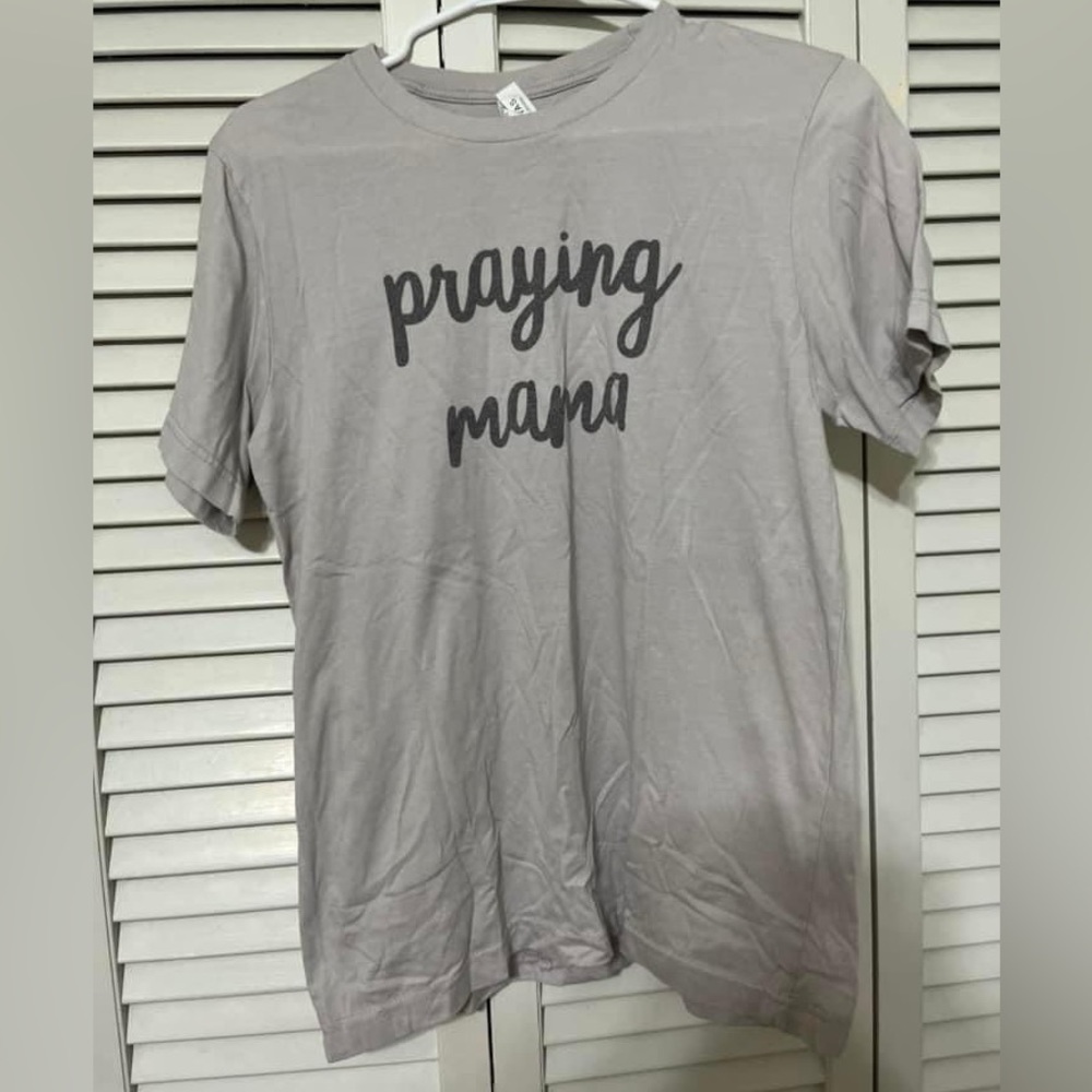 Praying Mama shirt